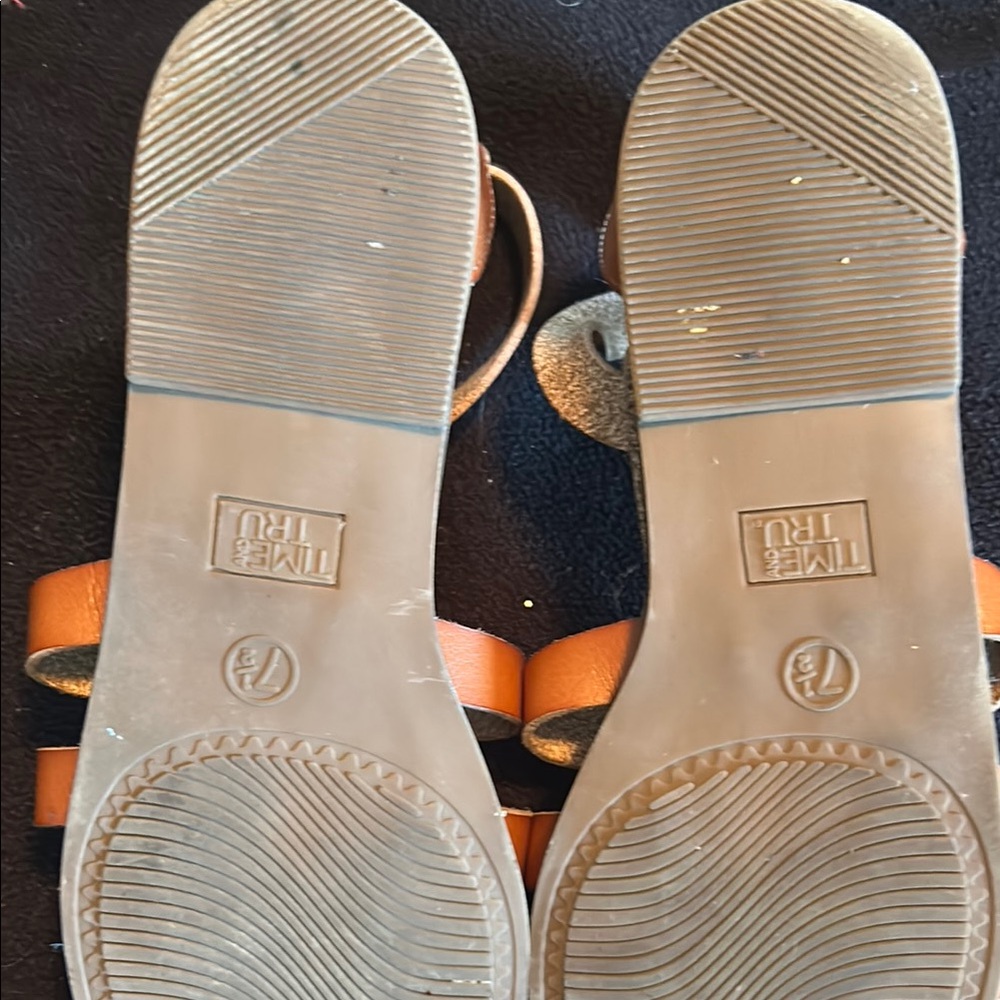 Time and Tru Brown Strappy Gladiator Sandals Size 7.5 - Picture 4 of 4